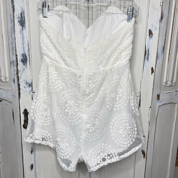 Stone Cold Fox Off White Folsom Jumper Romper Size 2 - Picture 8 of 16